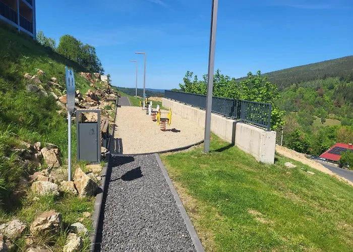 Turkusowy Izerski Сверадув-Здруй